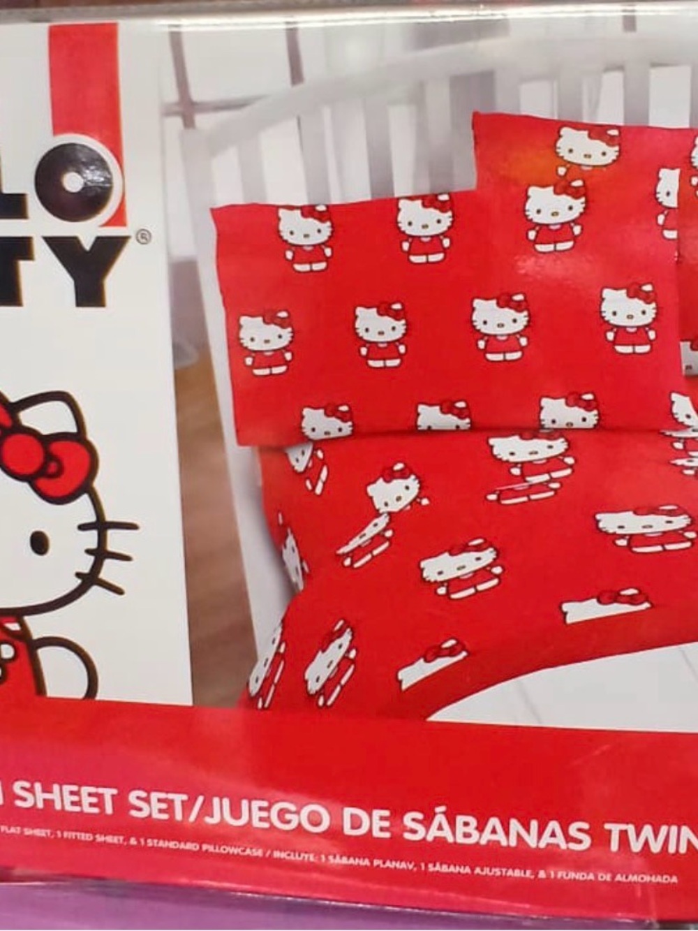 Hello Kitty Red and White Twin Sheet Set